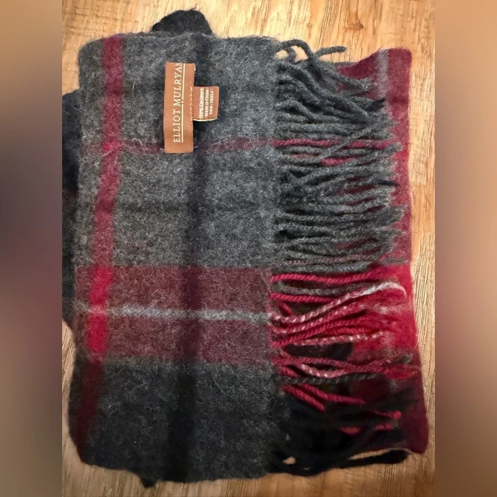 Elliot Mulryan Plaid Wool Scarf 9” Wide 100% Cashmere Plaid Tartan Fisherman